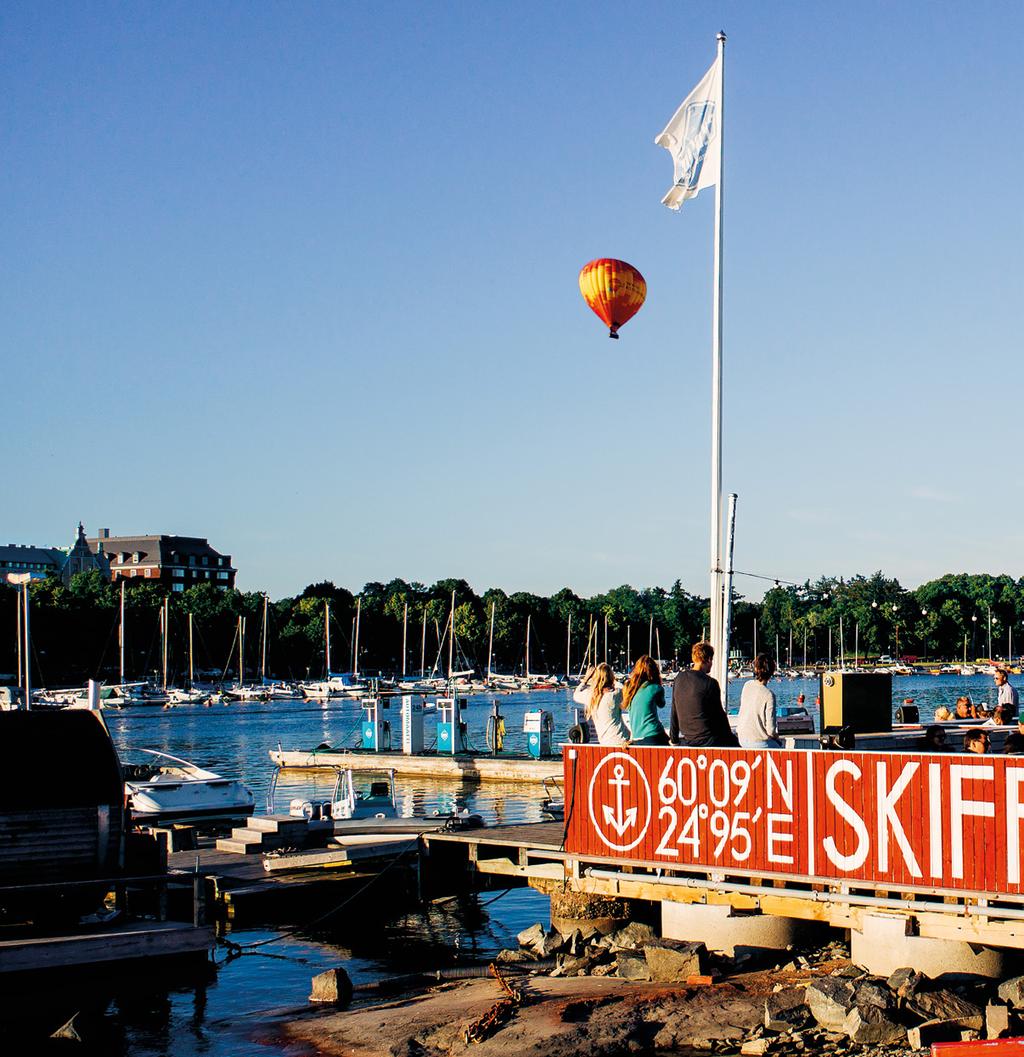 Sirpalesaari Sirpalesaari sijaitsee Merisataman edustalla. Yhteysvene liikennöi Merisataman lähtölaiturista Cafe Carusellin edestä Pihlajasaaren laiturin vierestä.