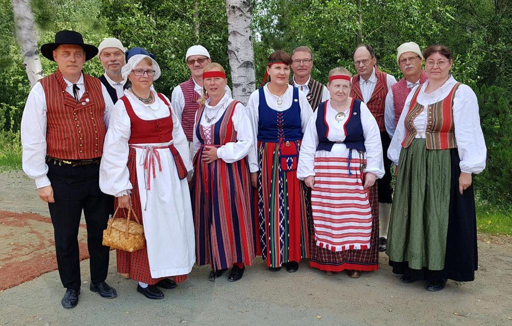 Mahtavaa. Illan kruunasi neljän Kulkusetryhmän jäsenen upea polkkatanssiesitys. Ilta jäsenen upea polkkatanssiesitys.