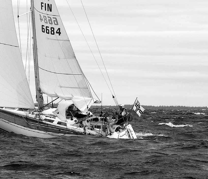 27 Osana neljän Balticin ex tempore -eskaaderia Wilma jatkoi kahden hengen miehistöllä Mässkärin ja Umeån kautta kohti eteläisempiä vesiä.