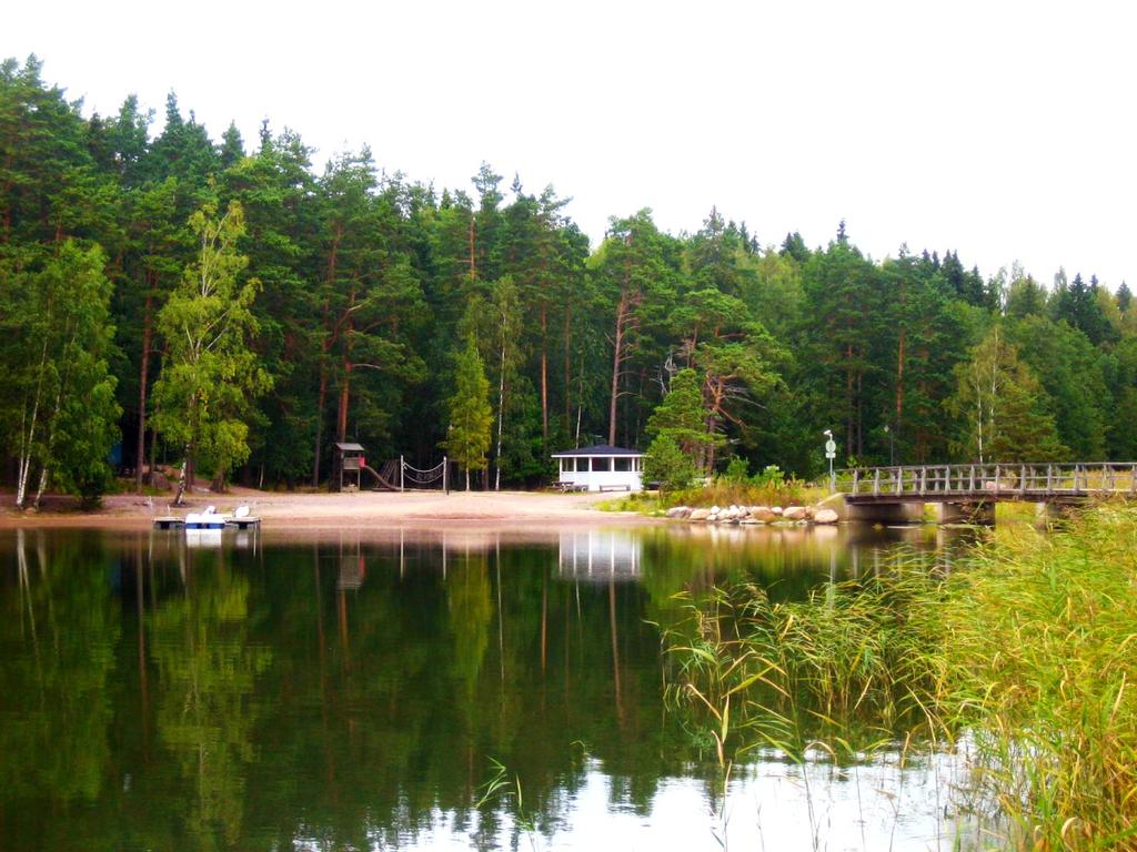 Tekninen huoltorakennus m² sisältää alueen hoidossa