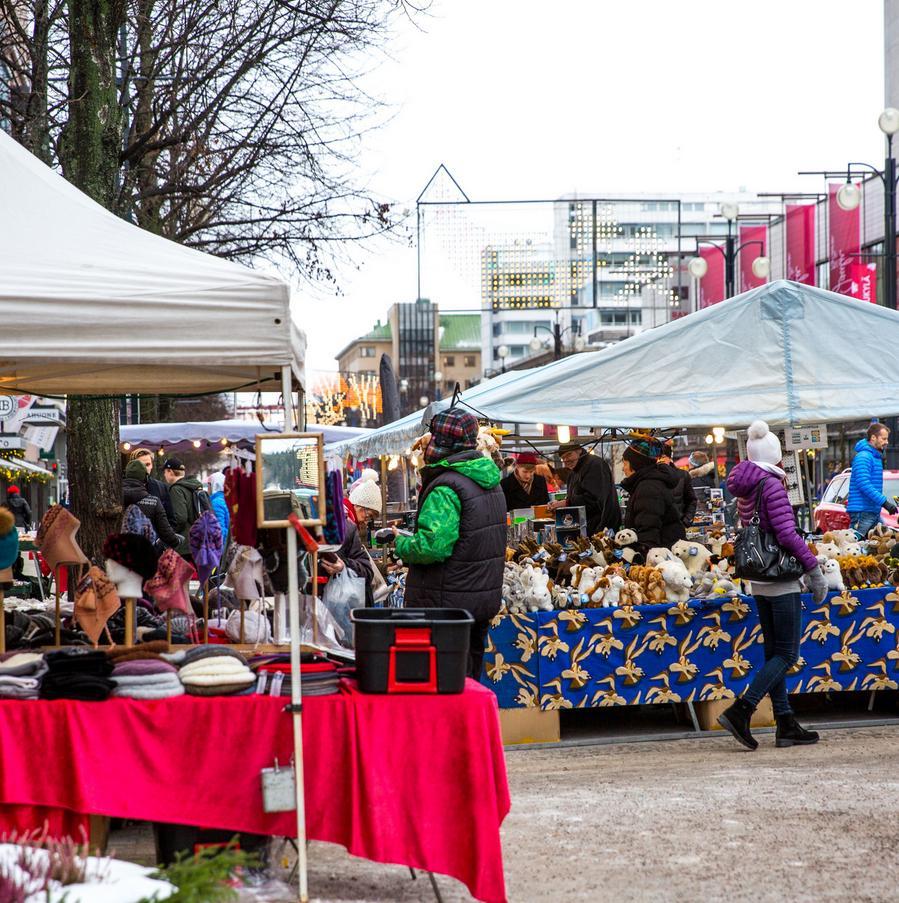 2. Lahden keskusta Vuonna 2030 Lahden keskusta on kasvanut ja vahvistunut