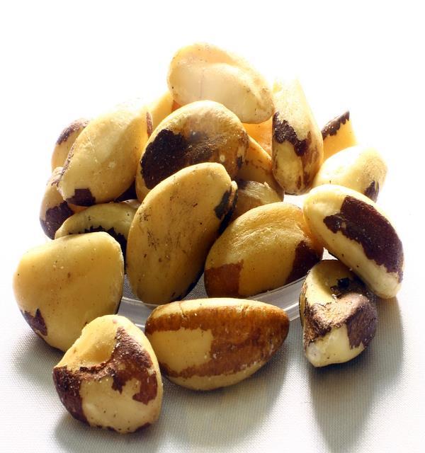 Saattaa sisältää Elintarvikkeiden aineosaluetteloissa käytetään paljon Saattaa sisältää pähkinää -tyyppisiä lauseita.