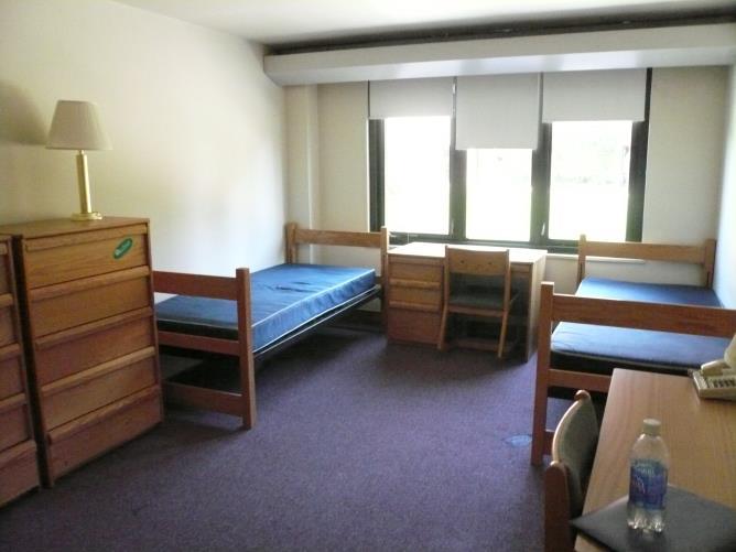 Asuminen Opiskelija-asuntolat hae kohdeyliopiston kautta Yksityinen sektori varaa ensin tilapäismajoitus (hostel, Airbnb) viikoksi ja tutustu asuntoihin paikan päällä tarkista vuokrasopimuksen