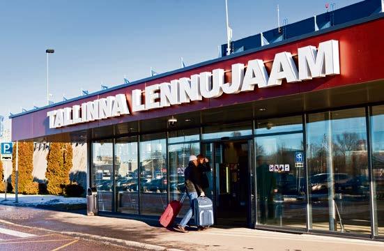 92 % suomalaismatkailijoista tulee Viroon Helsingin ja Tallinnan satamien kautta, 8 % tulee lentäen Helsingistä Tallinnaan.
