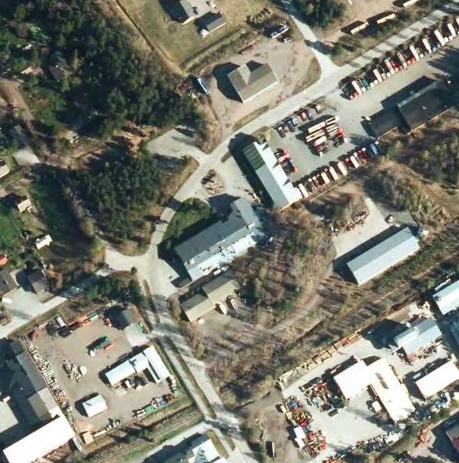 2. Lorvikylän/ Vatajan asemakaavan muutos Suunnittelualue sijaitsee Lorvikylän teollisuusalueella.