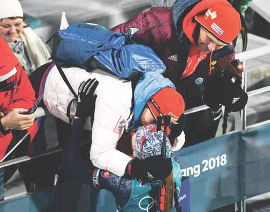 Boli pri všetkých troch cenných kovoch svojej dcéry, jej preteky KTO JE FABIEN BLONDEAU Francúz Fabien Blondeau je v tíme Anastasie Kuzminovej od roku 2010.