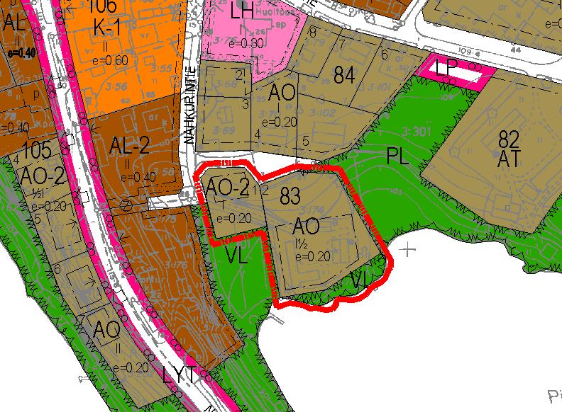 4/6 Asemakaava Suunnittelualueella on voimassa 9.2.1983 hyväksytty asemakaava jossa alue on osoitettu erillispientalojen (AO) ja lähivirkistysalueeksi (VL).