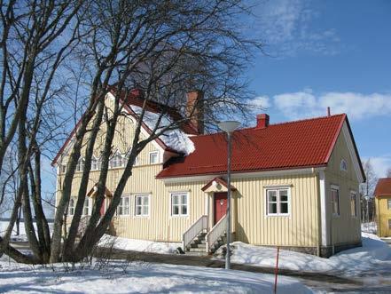 Suojelu rakennussuojelulailla Laki rakennusperinnön suojelusta (498/2010) tavoitteena on turvata rakennetun kulttuuriympäristön ajallinen ja alueellinen monimuotoisuus, vaalia sen ominaisluonnetta ja