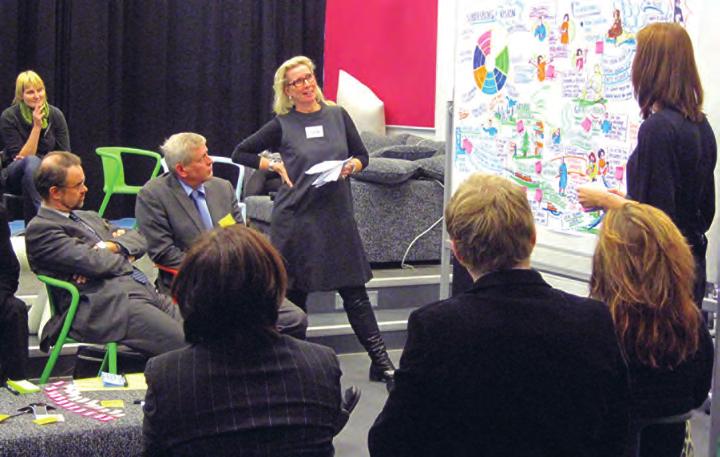 Kuva 5: Asiantuntijatyöpajat järjestettiin Aalto-yliopiston Design Factoryssä syksyllä 2010.