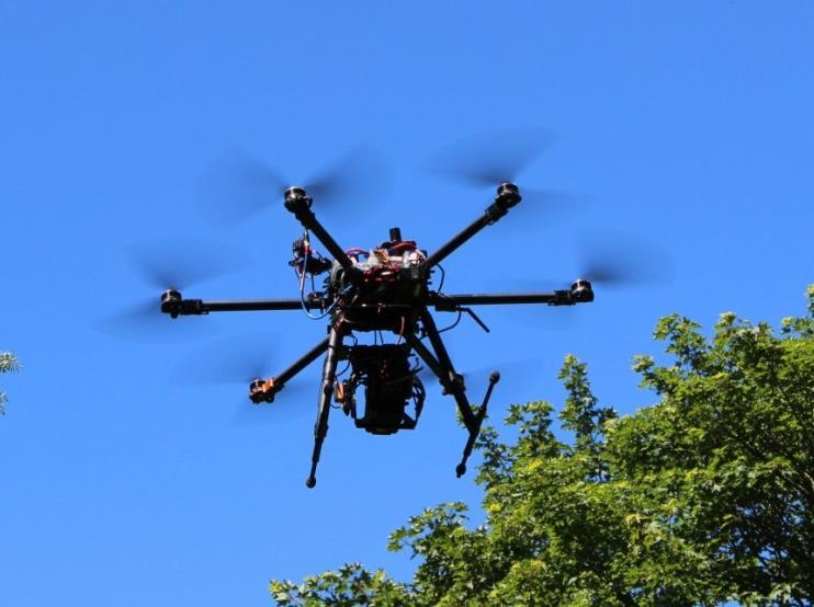 Mobiilit menetelmät Mobiilit menetelmät, miehittämättömät ilmaalukset kantakartan ylläpidossa