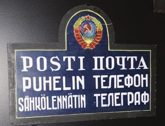 Seuranneessa kokoelmien esittelyssä saimme jonkin verran käsitystä kirjaston toiminnasta. Muutamat jäsenemme innostuivat ostamaan ylimääräisiä tai poistettavia kirjoja.