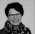 Hän on perehtynyt Zonta-aatteeseen syvällisesti ja on tehtävien hoidossa perusteellinen ja säntillinen, asioiden hoitumiseen voi varmasti luottaa. Lt.