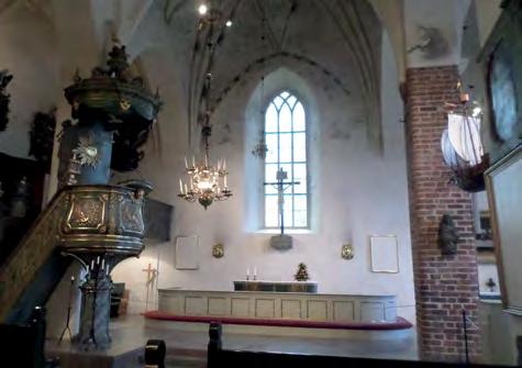 44 Kathedraal van Porvoo. Porvoon katedraali. jes van Finland! De oude, houten stad is nog grotendeels hetzelfde als in de Middeleeuwen.