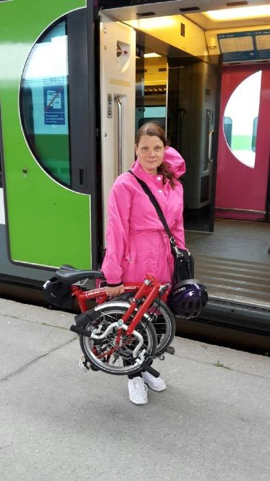 Kirsi LehtonenPulli, Kotihoidon esimies Pyörää oli helppo käyttää Taittopyörä mahdollistaa erittäin hienosti pyöräilyn ja joukkoliikenteen käytön yhdistämisen Suuri merkitys hyötyliikunnan ja