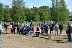 Naulanlyöntikisassa naula lyödään paksuun lankkuun se joka vähimmällä iskemisellä upottaa naulan lankkuun on voittaja.