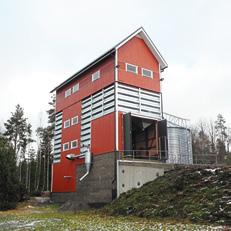 2,5m / tilavuus 5,8m 3 / korkeus 86cm valmistettu