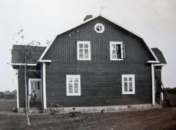 Arvojen perustelu Rakennusperinteiset arvot Päärakennus on uudistettu 1934 tulipalon jälkeen sekä peruskorjattu 1970-luvulla sekä toistamiseen hiljattain.