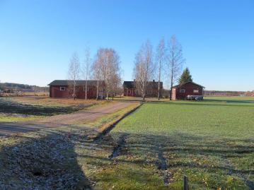 Rakennetun ympäristön kohteet Tiihalantie 18, 2015/0022 Nimi Munnela Inventointinumero 2015/0022 Kunta Kangasala Kylä Jokioinen Kiinteistötunnus 211-410-0005-0085 Osoite Tiihalantie 18 Kohdetyyppi