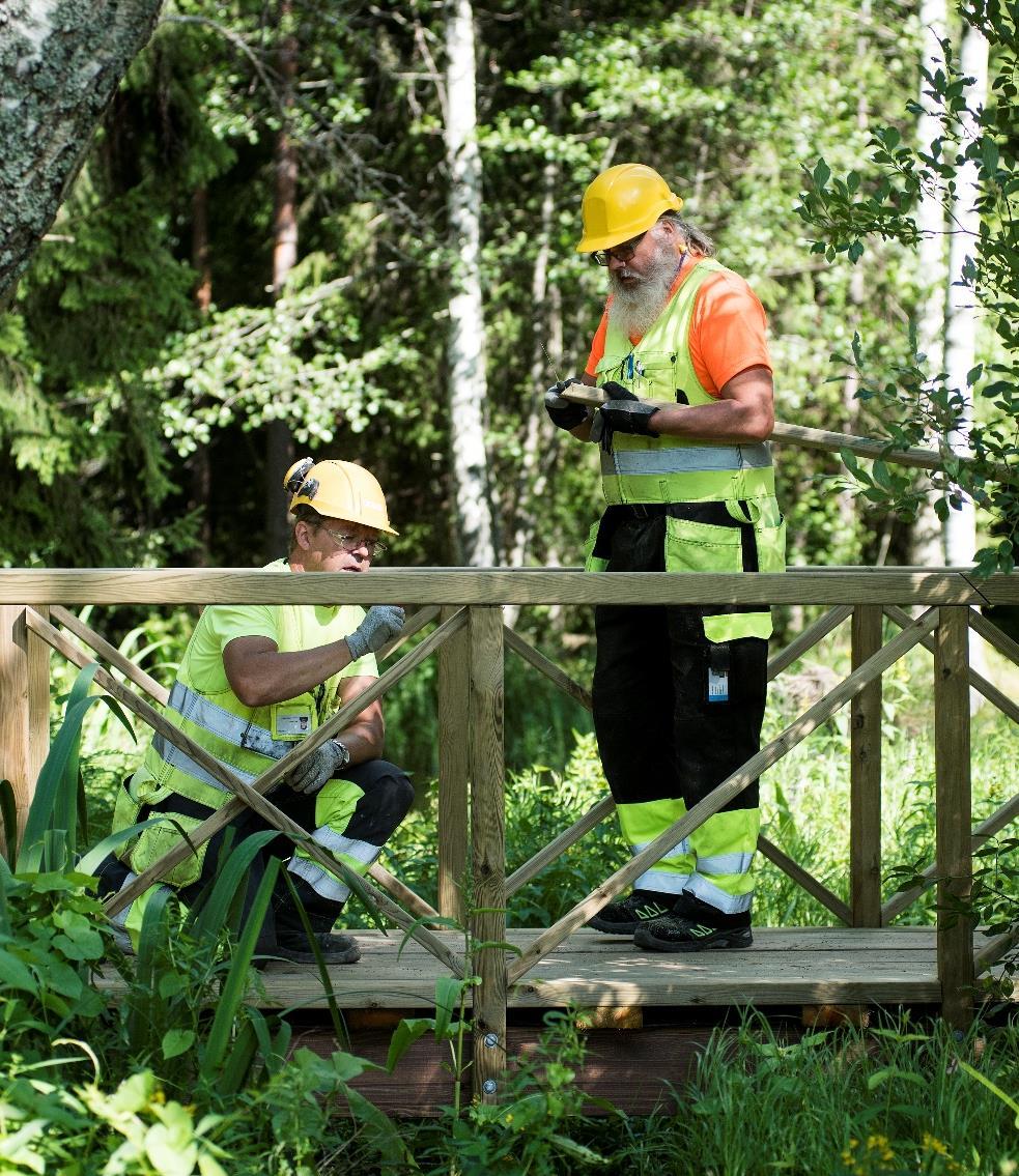 Olosuhteet, kohteet rakenteet Luontoliikuntakohteita ylläpitää Suomessa moni taho, esimerkkejä: Kunnat ja kaupungit