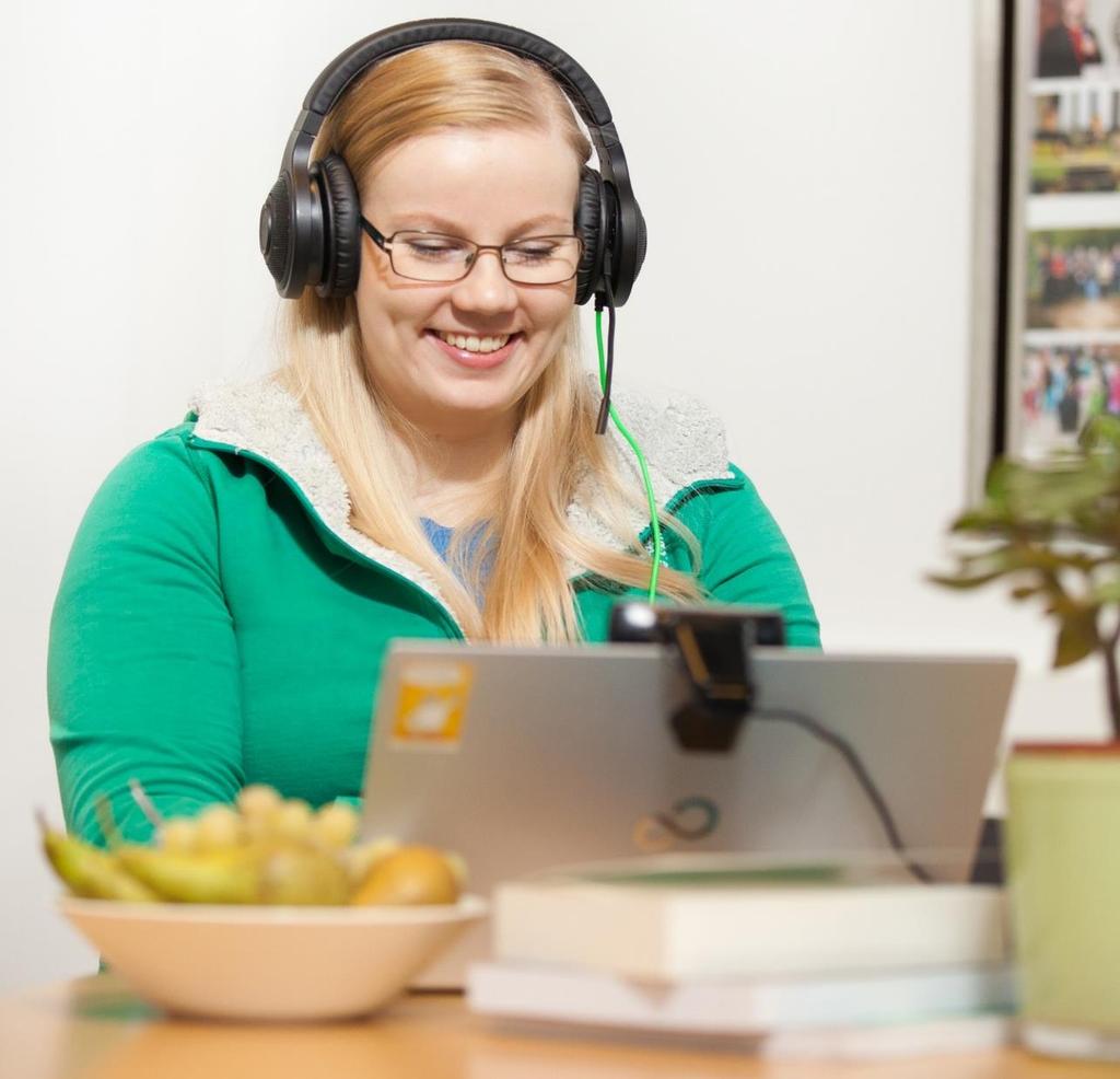 Videochat Videochat on kuvapuhelinpalvelu, joka mahdollistaa etätapaamisen ajanvarauksella tai ilman. Se nopeuttaa nopeuttaa asiakkaan kohtaamista ja on helppokäyttöinen.