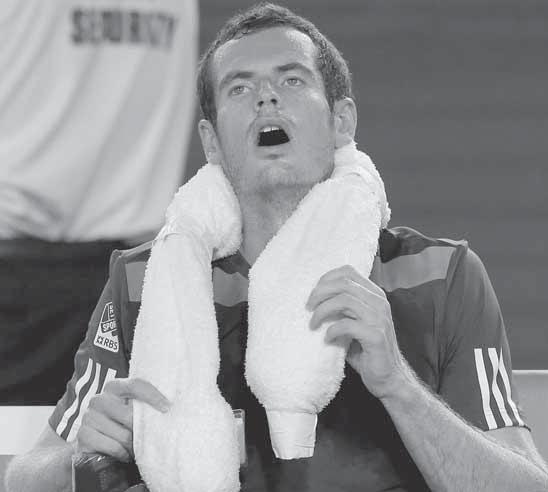 40 TENIS piatok 17. 1. 2014 MEDZINÁRODNÉ MAJSTROVSTVÁ AUSTRÁLIE V TENISE MELBOURNE 13. 26. 1. 2014 Štyri dni v roku s teplotami nad štyridsať stupňov sú aj v Austrálii považované za anomáliu.