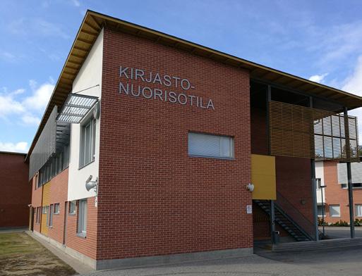 Monitoimitalossa toimivat n ja nuorisotilan lisäksi muun muassa koulu, päiväkoti, Oulu-opisto sekä monenlaiset liikuntakerhot ja hyvinvointipalvelujen neuvola.