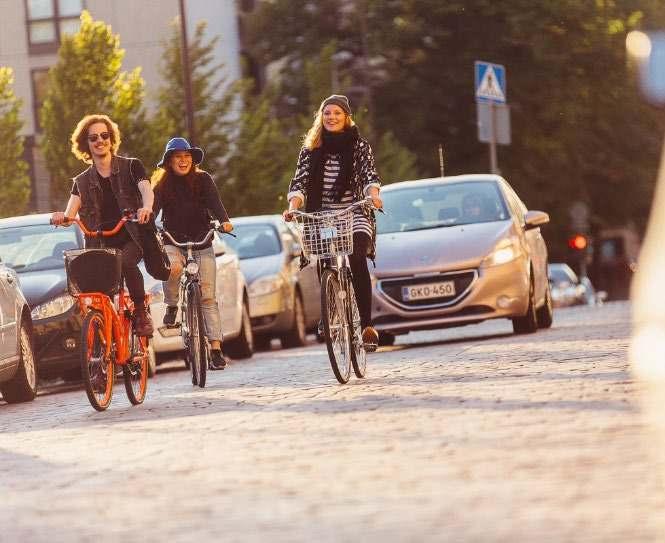 Suunnitellaan pyöräliikennettä Polkupyörä on ajoneuvo Pyöräliikenteellä on oma paikka