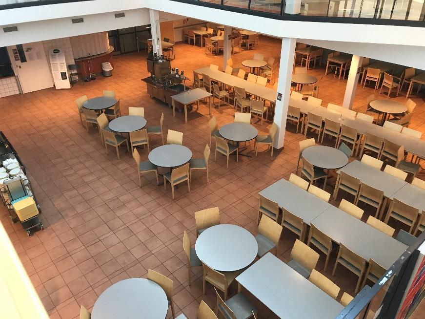 Pointin ruokala Pähkinärinteen koulun ½ ruokala 226 m², 64 paikkaa Kokousvarustelu: valkokangas ruokasalin molemmilla puolilla, videotykki pyydettäessä. WLAN. Ruokala sijaitsee yläkerrassa 1.