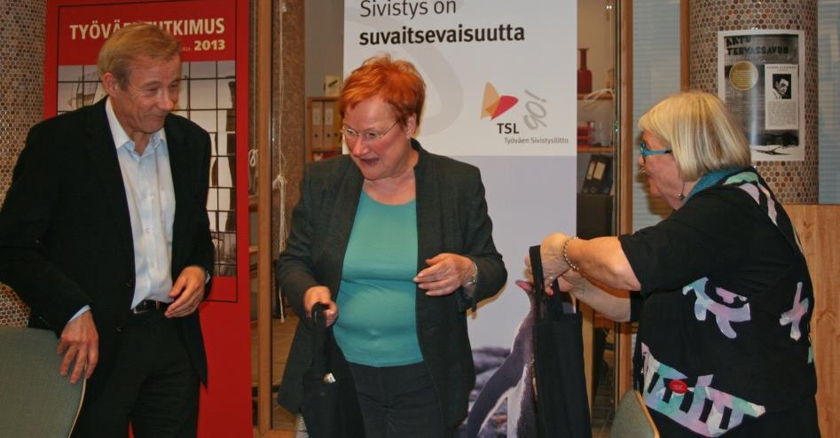 Työväenkirjaston ystävät - Arbetarbibliotekets vänner ry Yhdistys kokoaa yhteen työväenliikkeen aatteellisista, sivistyksellisistä ja järjestöllisistä perinteistä, historiasta ja tulevaisuudesta