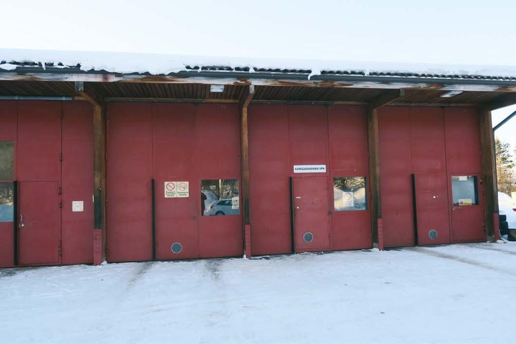 Utsjoki on pinta-alaltaan Suomen suurimpia kuntia. Samalla sen alue on maan harvimpaan asuttua aluetta. Kunta muodostuu kolmesta keskuksesta Utsjoen kuntakeskus, Karigasniemi ja Nuorgam.