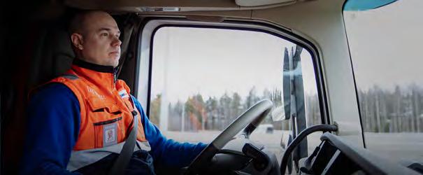 ÄLYKÄS KULJETUS 2017 3 Volvo Trucks auttaa suomalaisia kuljetusliikkeitä menestymään Kuljetukset ja logistiikka ovat tehokkuuslaji. Katteet ovat tiukassa kilpaillulla alalla.