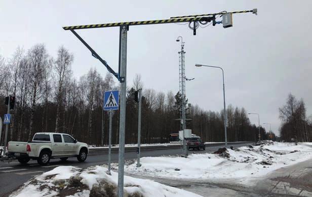 7 Älyliikenne on tätä päivää Esimerkkejä älyliikennehankkeista Älyliikenteen testiympäristöä Oulussa Oulunliikenne.fi tarjoaa mm.