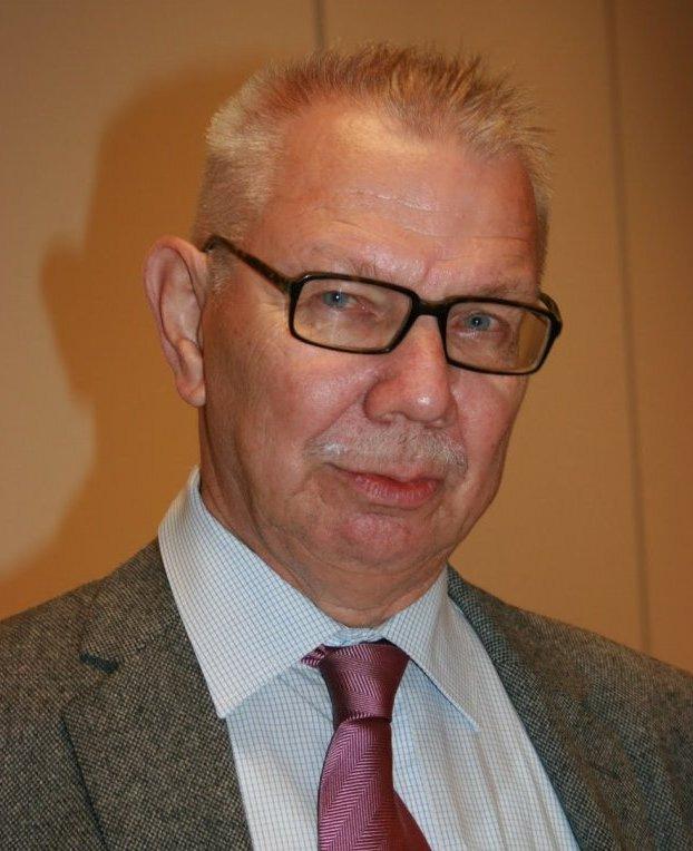 Finjub-tuloksia 154 Kotimainen kilpailutoiminta 156 Eskon muistoturnaus alkaa 157 Ulkomaan osasto 164 Kuka oli von Massow?