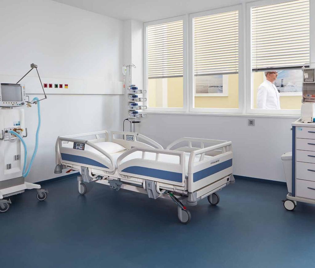 Evario vaativiin käyttöympäristöihin muuntuva sairaalasänky Tekniikka, design, laatu Kiinteä pääpuolen pääty Koneellinen puhdistus 5.