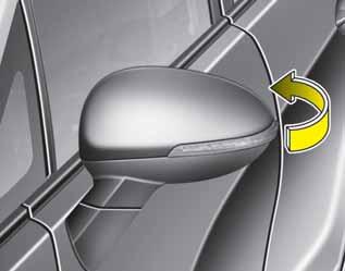 Autosi ominaisuudet HUOMIO Sähköinen ovipeili on toiminnassa, vaikka virtalukko olisi OFF-asennossa.