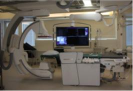 Liite 3 Laitteet ja tekniikat L3.1 Angiografialaitteisto Angiografiakuvaukset vaativat oman toimenpidehuoneen (kuva L3.
