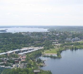 Pitkän tunnelin toteutuessa Näsinkallion suuntaisliittymällä Santalahden eritasoliittymä on toteutettavissa ilman tunneliin johtavia ramppeja ja Haarlankatu toteutettavissa tunnelin perusratkaisua