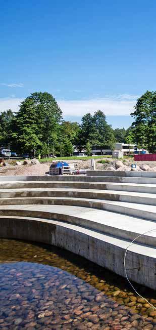 BETONIRAKENTAMINEN Kunnianhimoisen väribetoniprojektin lopputulos on visuaalisesti näyttävä ja siihen kannattaa käydä tutustumassa ihan kosketusetäisyydeltä.