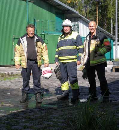 Tarkoitus oli havainnoida tehtävän alkuvaiheessa viestiliikenteestä mm. sujuva puheryhmien ja kansioiden vaihto.