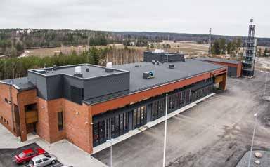 fi Luolalan paloasema käyttöön Naantalissa URAKKAHINNALTAAN 5,5 MILJOONAN euron paloasema vihittiin käyttöön Naantalissa maaliskuussa. Aseman kerrosala on 2434 m 2 ja piharakennuksen 293 m 2.