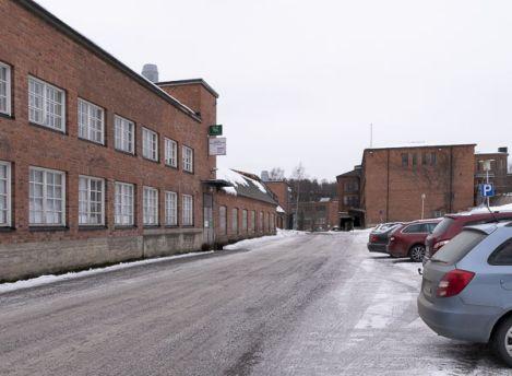 Vähiten häiritsevä on Valurinkadun reitti.