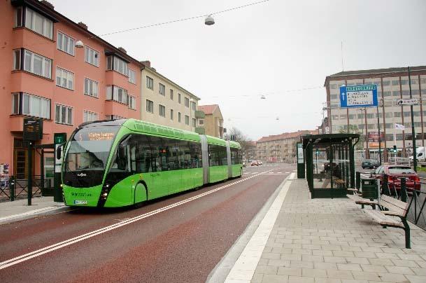 Peruskalusto Superbussi Raitiotien tapainen laadukas toteutus o Katutasossa o Voimakkaat