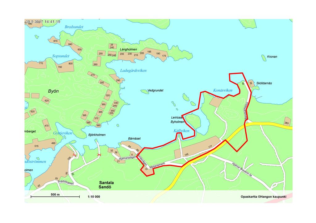 valkoista aluetta ilman aluevarauksia. Ainoastaan Leirisaari on osoitettu virkistysalueeksi. Alue on maakuntakaavassa pohjavesialuetta. I de fastställda landskapsplanerna är området sk.