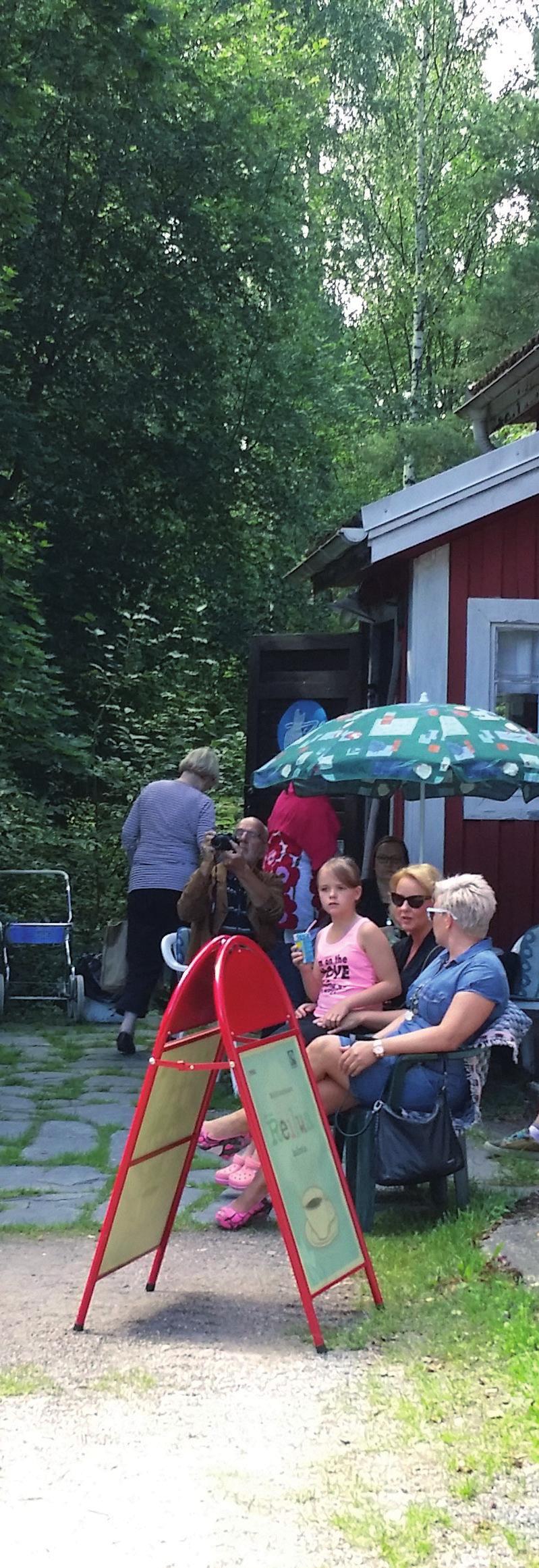 Marttojen kesäkahvila Pesutupa Riihimäen Martat ry:n kesäkahvila oli avoinna sunnuntaisin klo 12-16 museon piharakennuksessa entisessä saunan pesutuvan tiloissa 5.6. 11.9.2016 välisenä aikana.