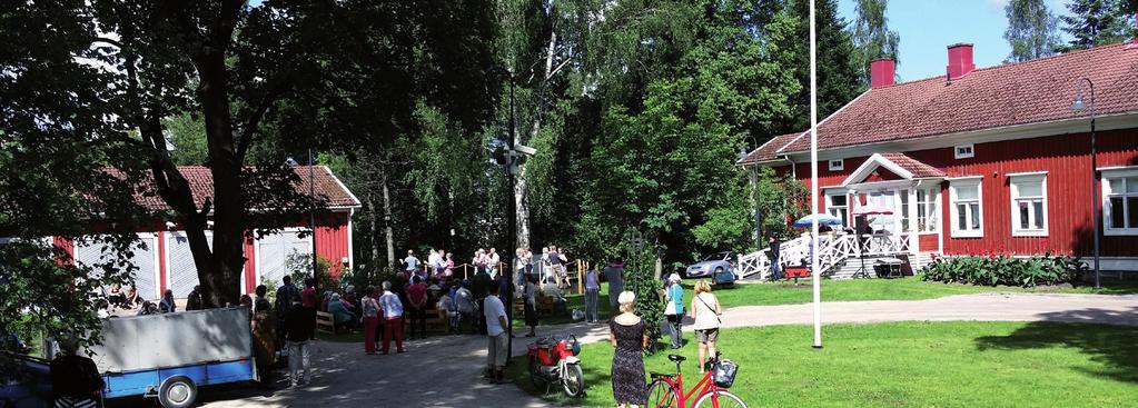 Hallinto Henkilökunta Vuodesta 2011 lähtien Riihimäen kaupunginmuseo ja Riihimäen taidemuseo ovat muodostaneet yhdessä kulttuuri- ja vapaaaikajaoston alaisen yksikön Riihimäen kaupungin museot, jonka