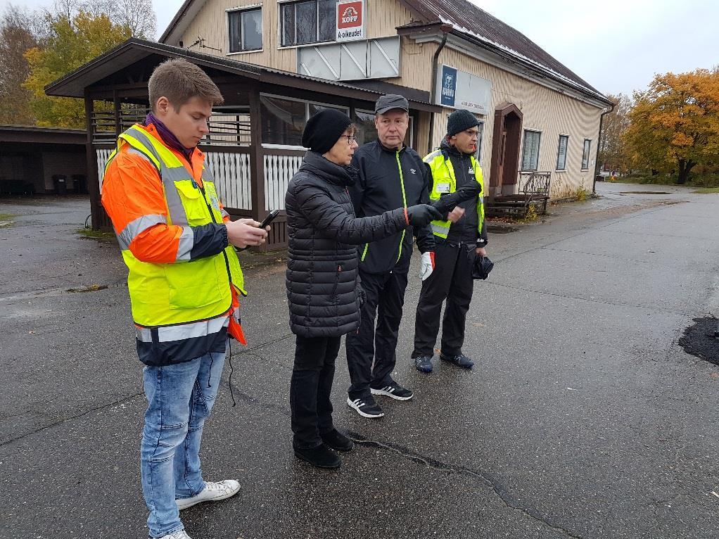 Päätelmät Isojoen taajama on tiivis ja siellä on pääasiassa esteettömyysasiat kunnossa. Paikoin suojateillä oli korkeita reunakiviä ja päällyste oli huonossa kunnossa.