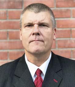 Kari Halonen työskentelee tällä hetkellä Uudenmaan Reservipiirien (Uudenmaan Reserviupseeripiiri ry ja Uudenmaan Reserviläispiiri ry) toiminnanjohtajana.
