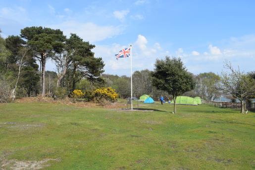 Junilla matkattiin Poolen kaupunkiin, josta sitten 15 min lauttamatkan jälkeen oltiin Brownsea islandilla.