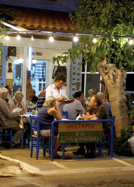 Osa viineistä tulee omistajan omalta viinitilalta. Casa di Roma Casa di Roma sijaitsee Pythagorionin satamassa. Välimeren inspiroima, vaihteleva menu. Erikoistunut pastaan ja pizzaan.