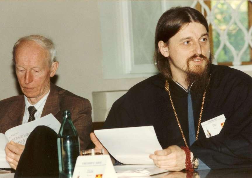 Piispa Johannes esitteli kirkkonsa